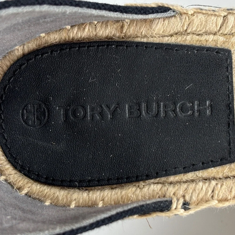 Tory Burch excellent pre